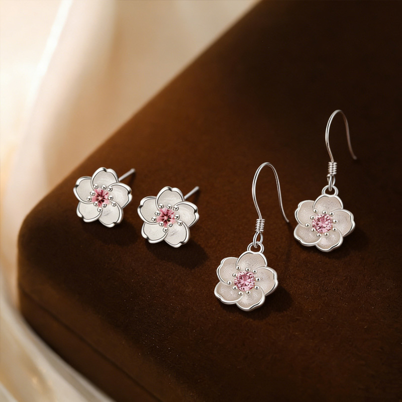 E-shop Vierer-Set Damen-Ohrstecker Ohrhaken mit Blumenmuster, schlicht exquisit, geeignet für den . Ideal für Partys . gut zu allen Outfits. Frühlings-