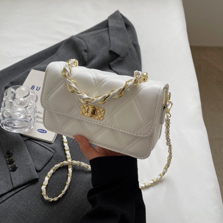 Image of Women's Small Square Messenger Bag With Chain Strap - Zipper Closure Handbag Suitable For Casual And Dressy Outfits, Multicolor Versatile Purse