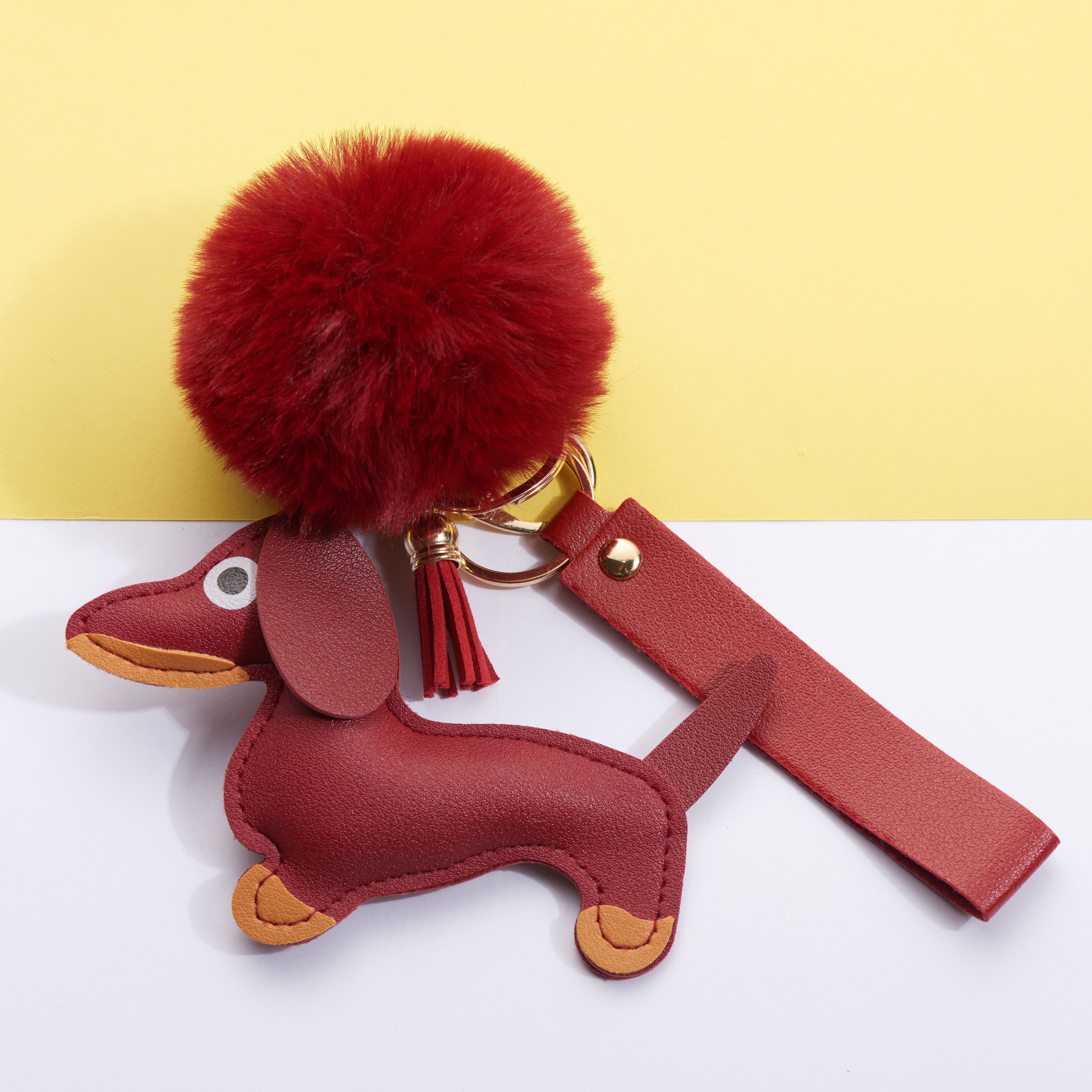 Image of 1pc Cute Dachshund Keychain With Dachshund-shaped Charm - Dog Lover Accessory Suitable For Car Keys, Backpack, Phone Case & Wallet Decor - Ideal Gift For Dachshund Owners