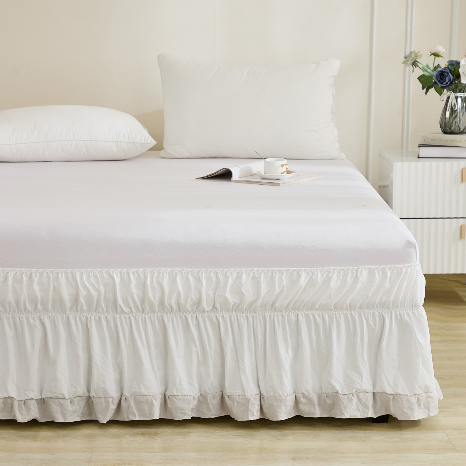 TEMU 1pc White Solid Color With Beige-gray Ruffle Trim Bed Skirt, Single-piece Bedding, Polyester Fiber Bedding Single Item, Bed Skirt,