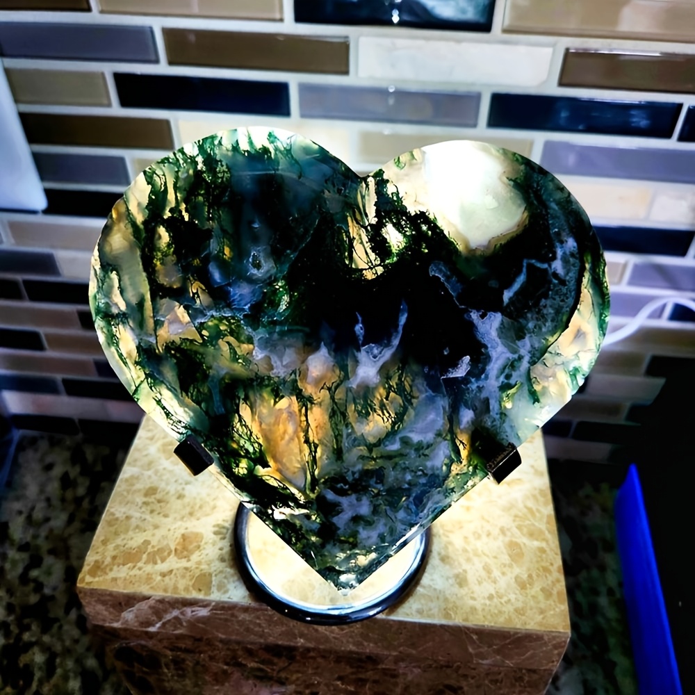 TEMU A Random Exquisite And Rare Moss Agate Cluster Heart-shaped Ornament, A Mineral Collectible, A Moss Agate Cluster Heart-shaped Carving, A Decor