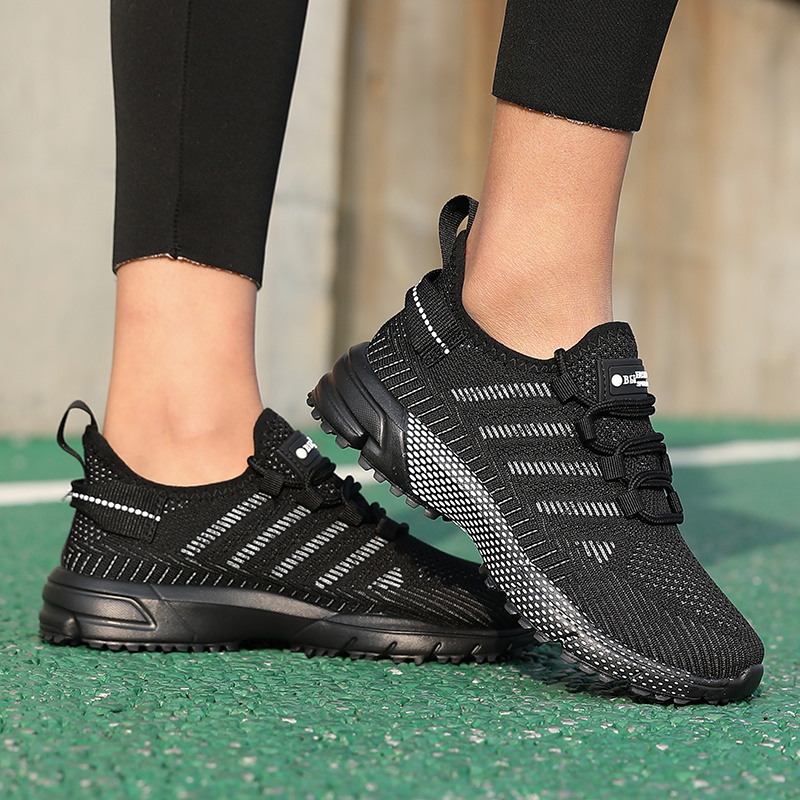 Women's Thickened Wide Toe Running Shoes