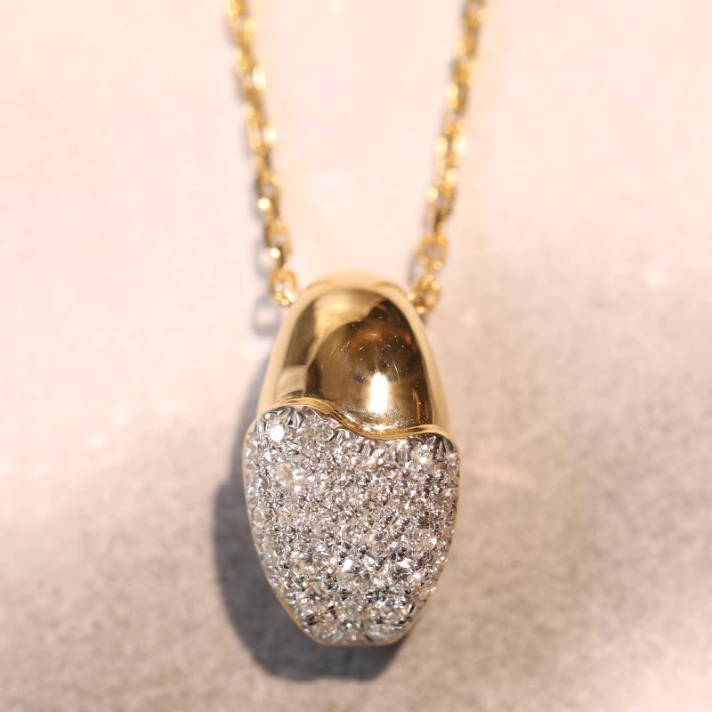 E-shop Modischer Temperament Ovaler Anhänger Halskette mit Synthetischem Zirkonia für Frauen – Täglich, Casual, Party, Urlaub – Eleganter Schmuck