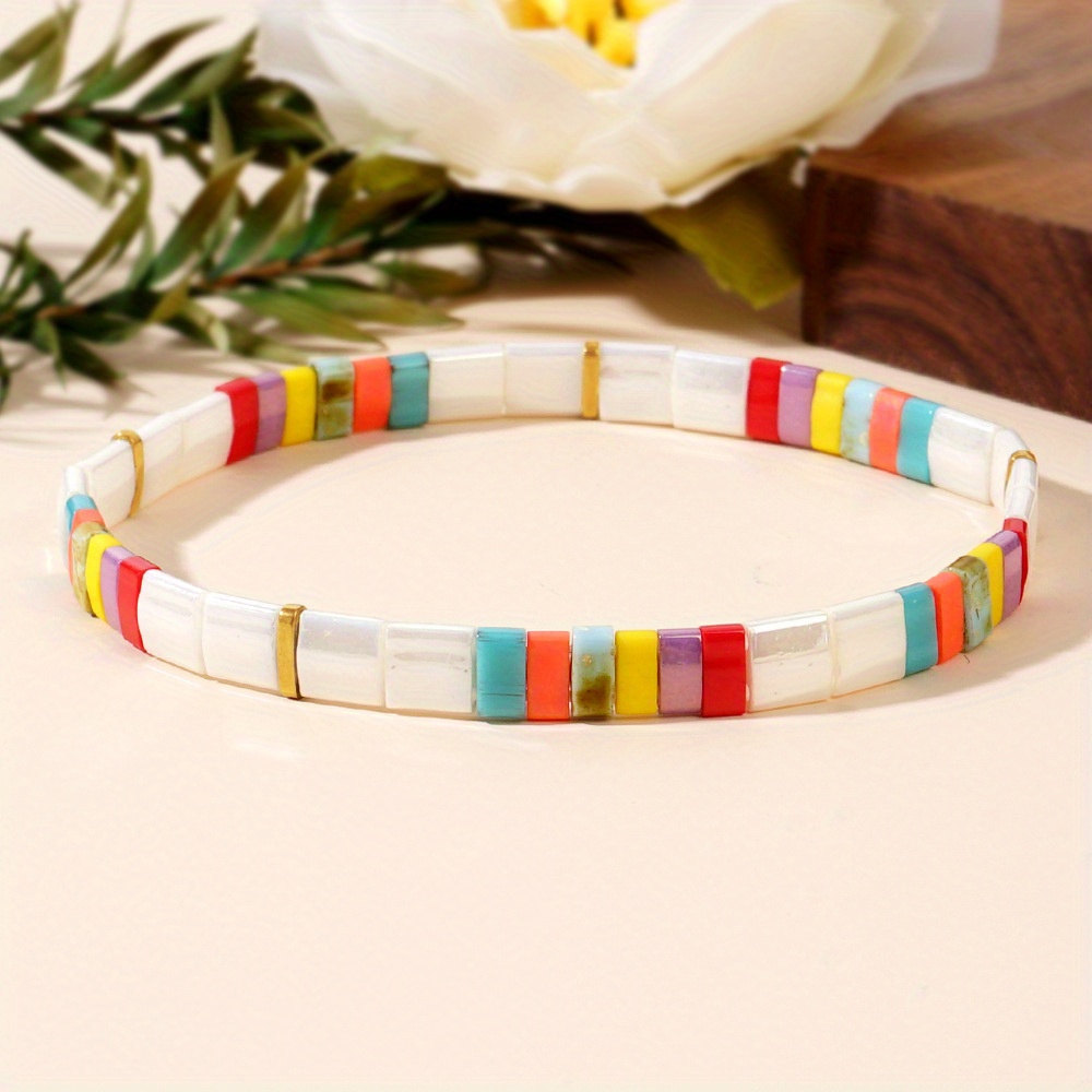 E-shop Neue Frühlings- und Sommerkollektion von TILA elastischen Armbändern im Bohemian-Stil mit Glasperlen