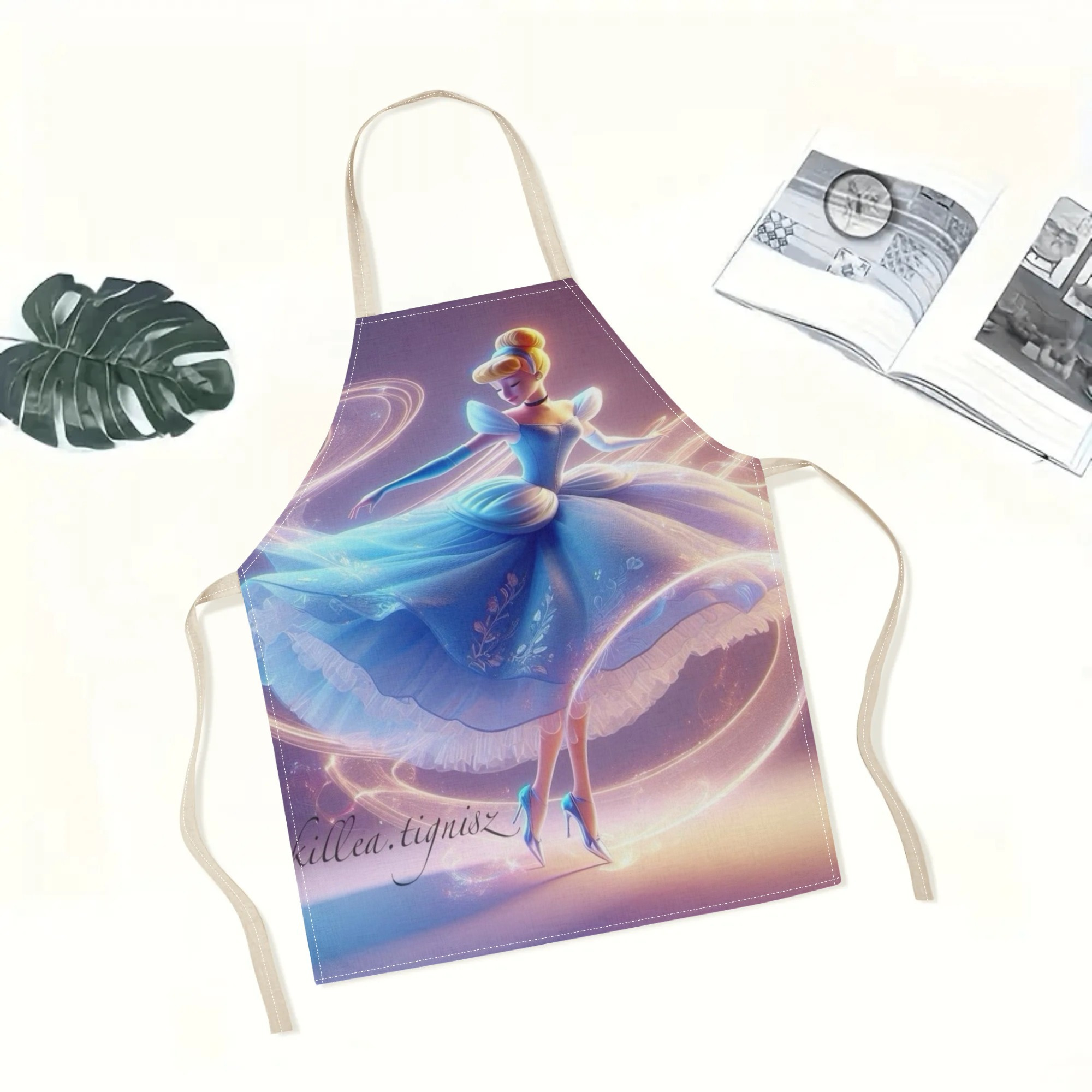 disney   cartoon waterproof apron -   dress &  ,   polyester, ideal for hotels, supermarkets, restaurants, fruit shops, milk tea stands, and home use details 0