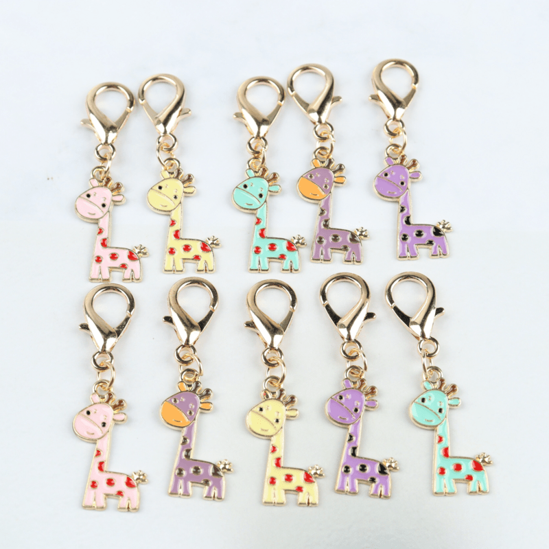 10pcs Cute Giraffe Keychain Set, Adorable Animal Keychains For Backpacks And Car Hanging, Christmas Gift For Men And Women, Suitable For , Teachers, Family - Animal Themed Decorative Key Rings
