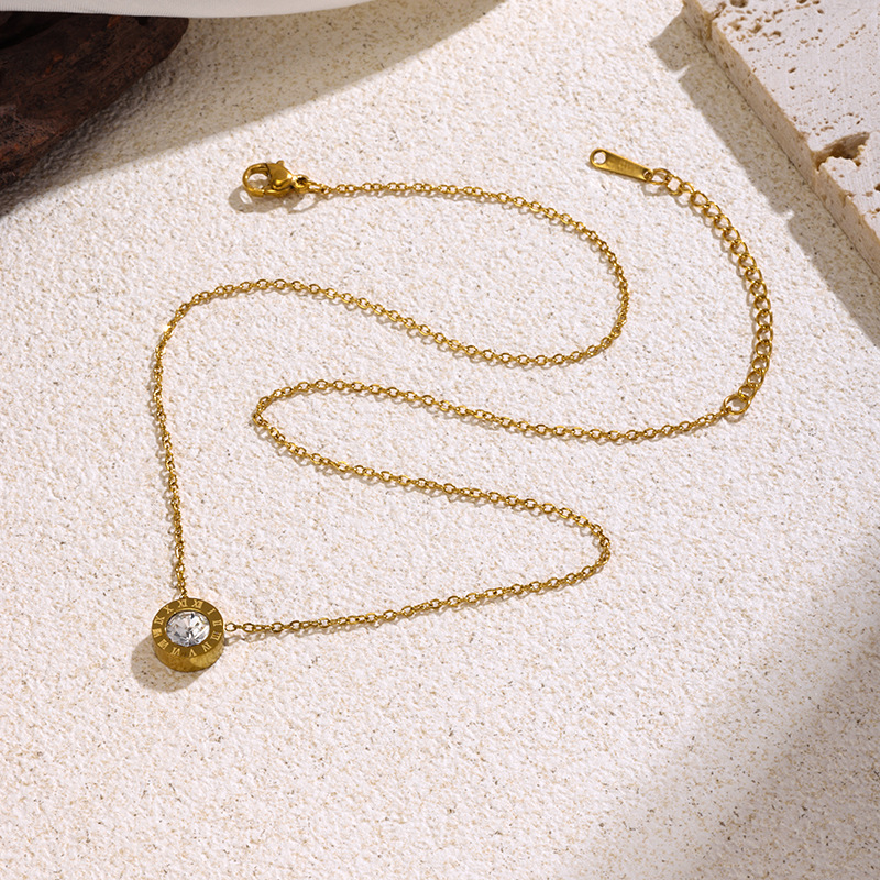 Women's Light Luxury Gold Steel Roman Numeral Collarbone Chain