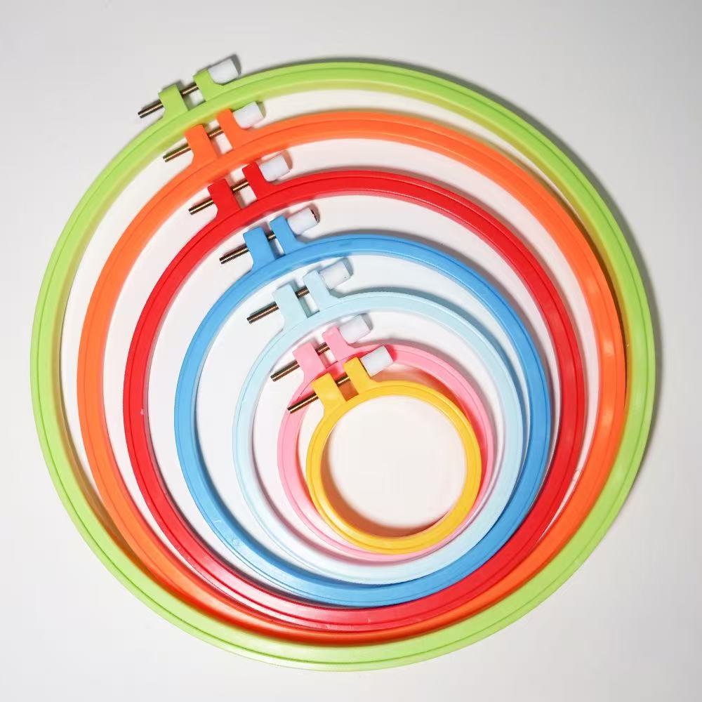 TEMU 7pcs Colored Embroidered Rings, 8-28cm Plastic Cross Stitch Ring Set, Adjustable Round Display Stand, Suitable For Sewing Craft (random Colors)