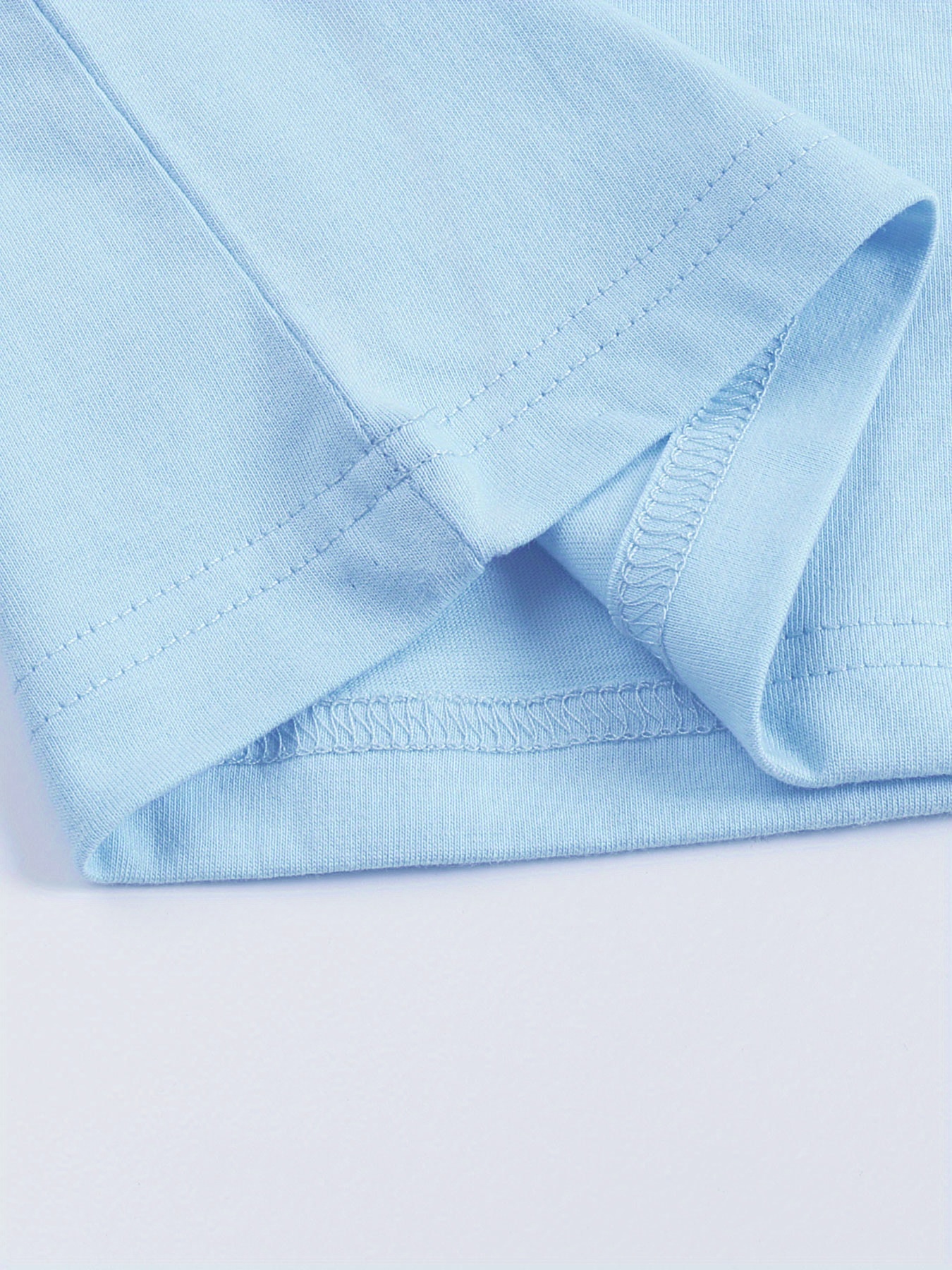 100% Pure Knitted Short-Sleeve T-Shirt, Breathable And Sweat-Absorbing, a Casual And Versatile Round-Neck Short-Sleeve Top for Boys, Featuring a Cute TOM And JERRY Cartoon Print, Machine Washable - Available in 10 Options, Sweat-Resistant