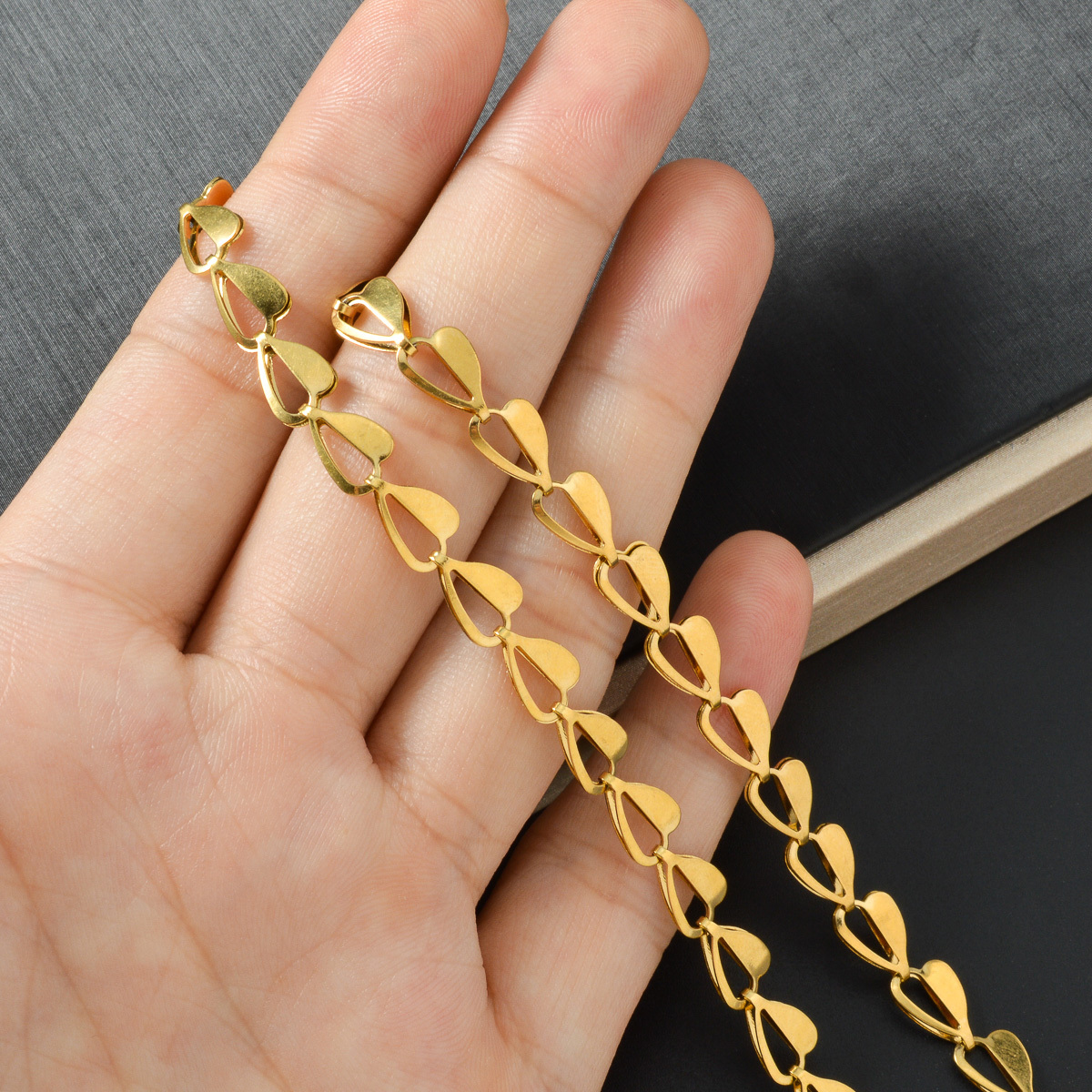 Women's Heart Hollow Asymmetrical Chain Necklace, Valentine's Gift