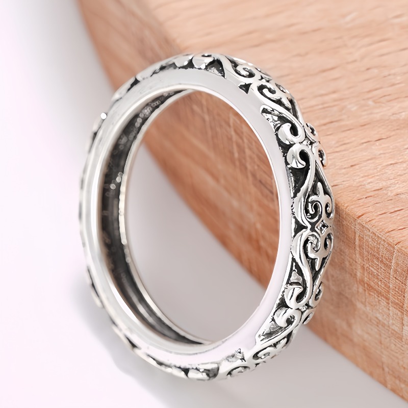Women's Vintage Scroll Engraved Band Ring, Elegant Gift