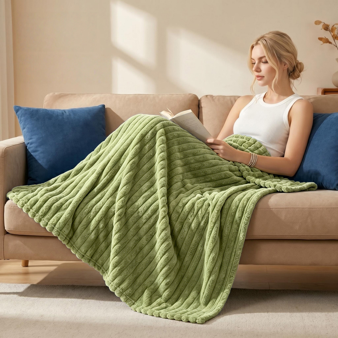 Image of [local Warehouse] 3d Flannel Blanket, Double-sided Lightweight Breathable Throw & Blankets Throws, Washable Bedding For Bed Couch Sofa Camping, Home Bedroom Decor, Ideal Mother's Day Holiday Gift For