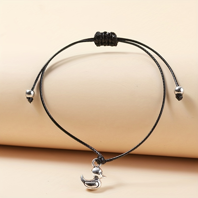 

Chic Duck Charm Braided Bracelet - Zinc Alloy, Animal Theme Jewelry For Women | Perfect Gift For Casual Attire