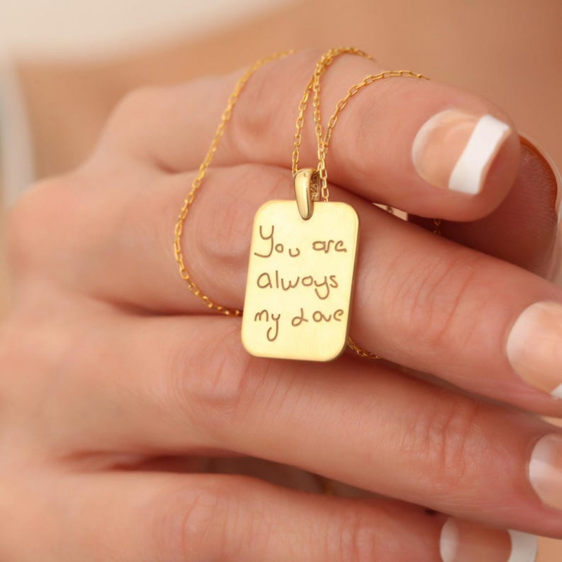 TEMU 1pc Collar Personalizado con Grabadas a , Joyería de Recuerdo Personalizada, Collar Grabado en Dorado y Plateado, Regalo para Queridos, Diseño