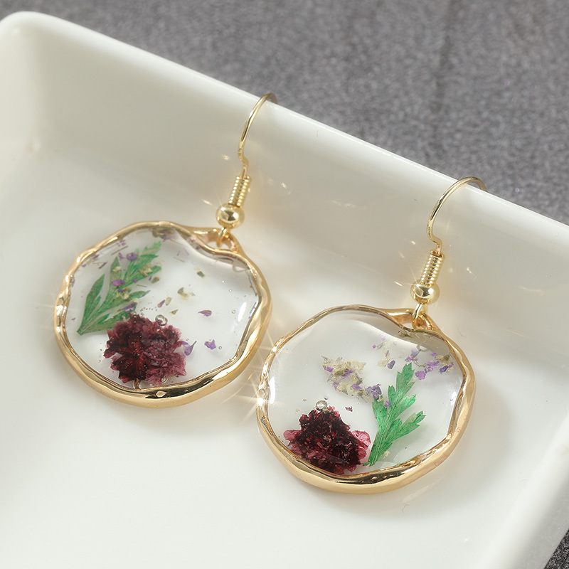 Women's Dried Flower Earrings with Botanical Specimen Design