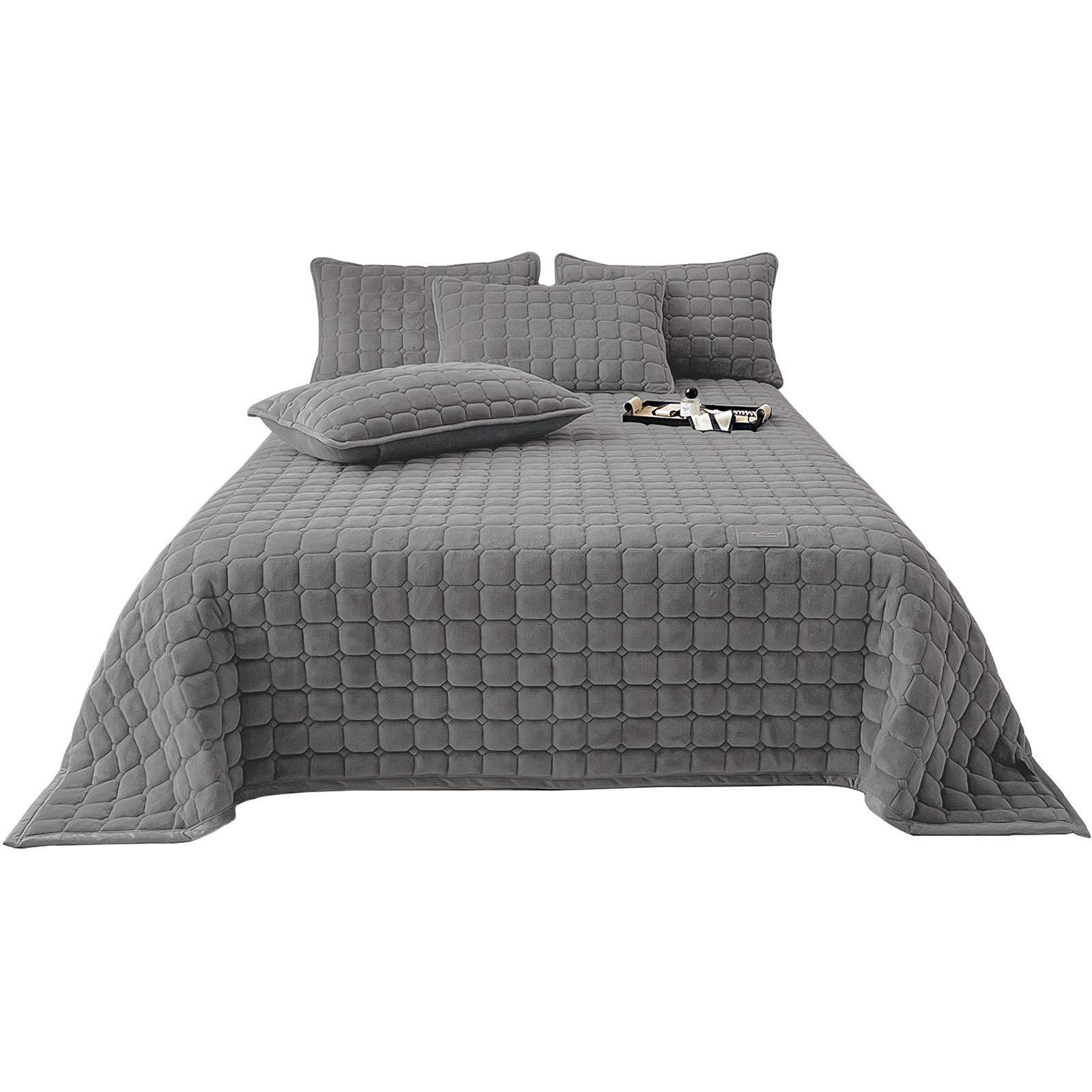 Image of 3pcs Soft Bedspre Ad Set With Pillow Shams, Elegant Textured Coverlet For Bedroom Decor, Simple Bedding, Perfect For Summer Air Conditioning And Winter Mattress