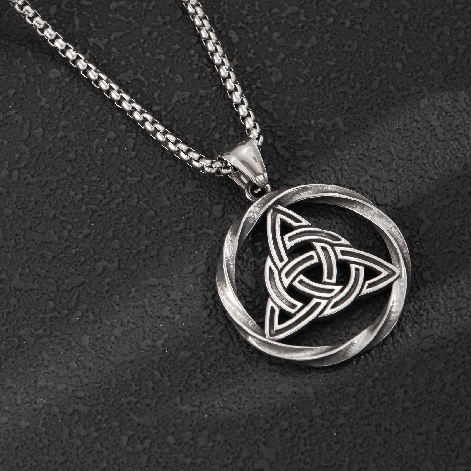 TEMU Celtic Knot Pendant Necklace Men 304l Stainless Steel Silvery Norse Viking Amulet Necklace Fashion Accessory Gift