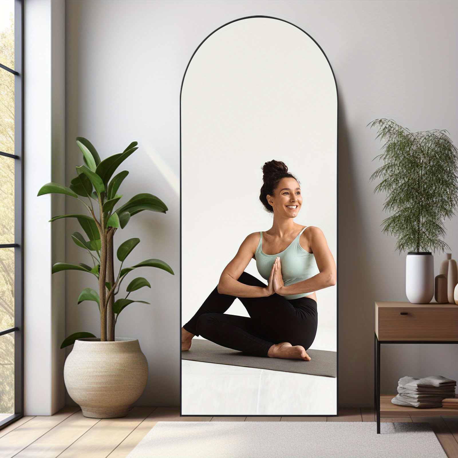 Elegant Arched Full-Length Mirror with Decorative Golden Frame