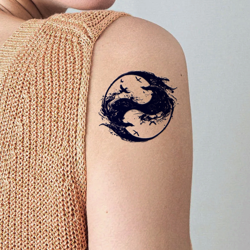 Azeeda Temporäres Tattoo „Yin-Yang Himmel“ – Wasserfest, Hautfreundlich & Einfach Zu Entfernen