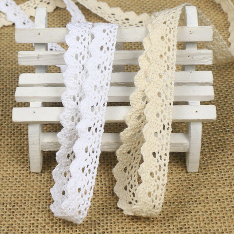 

Ruban de dentelle 5/10 mètres, largeur de 1.5 cm, blanc et , dentelle en tissu pour robes de mariée, vêtements, jouets, couture, artisanat DIY, accessoires de vente en gros