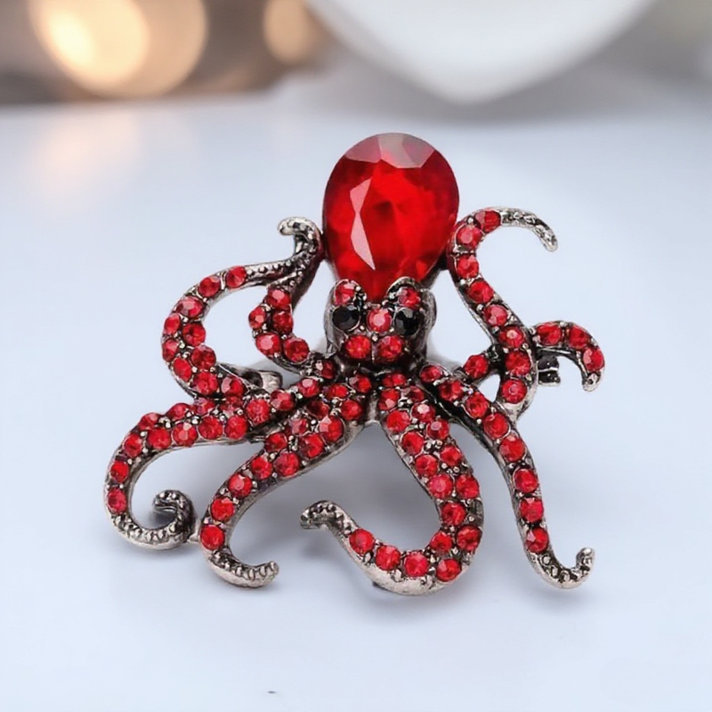 Ocean Series Octopus Brooch, High-End Versatile Accessory