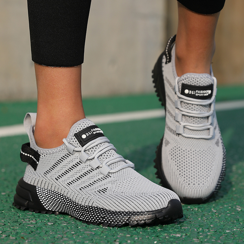 Women's Thickened Wide Toe Running Shoes