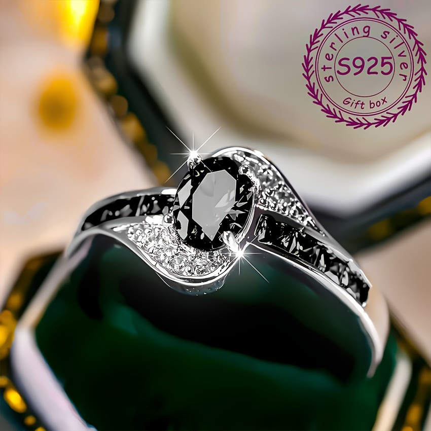 

Luxurious 925 Sterling Silver Ring With Sparkling Zirconia - Design, Weddings, Engagements & Valentine's Gifts, Elegant Silver Plated, Fit