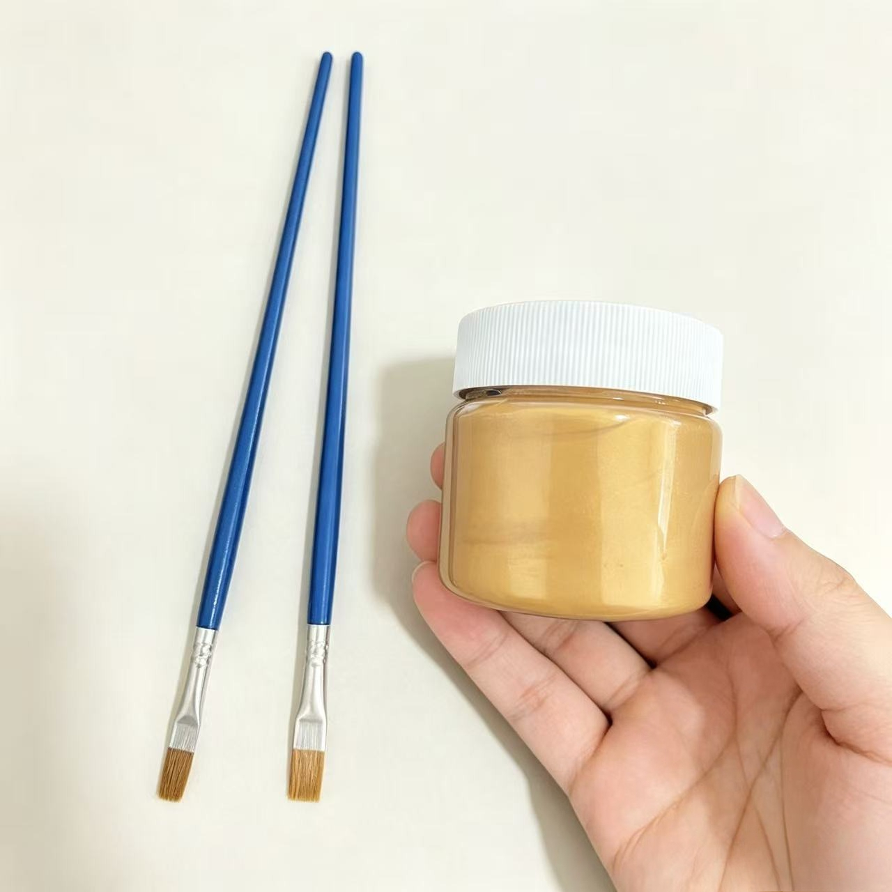 Image of 100ml ( Of Golden Pigment + 2 Brushes) Golden High-grade Metallic Pigment Set, Suitable For Decoration And Craft Making, For Professional Artistic Use