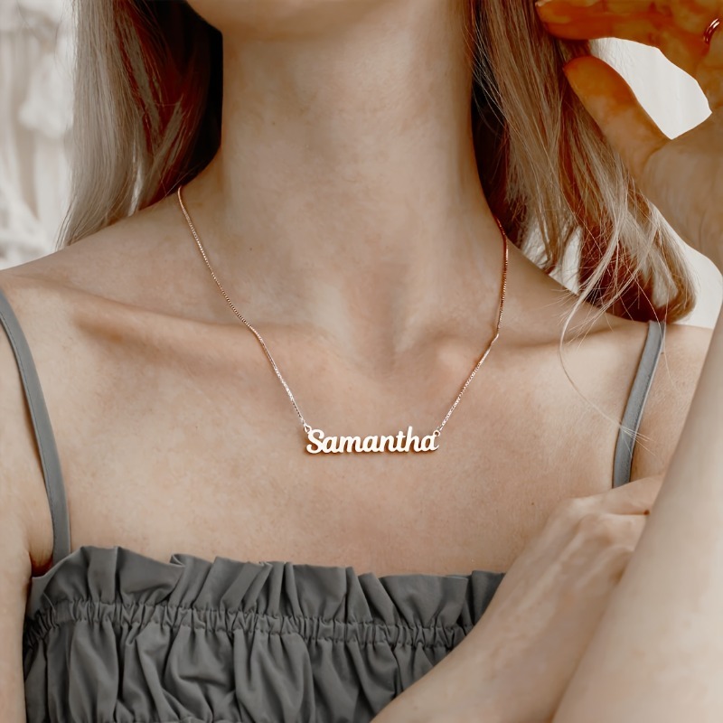 TEMU Collier avec Nom Personnalisé - Chaîne Boîte Style Minimaliste, Cadeau Lettre Anglaise Personnalisée pour Femmes, Maman, Elle - Saint-Valentin,