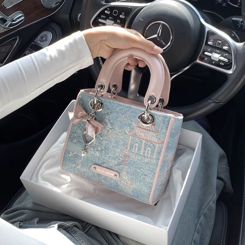 Hot Selling Chinese Color Block Inspired Women's Bag with Elegant Design, Multifunctional Handbag, Fashionable Color Block Splicing, Large Capacity Mobile Phone Cosmetics Storage Bag, Portable Multifunctional Daily Storage Bag