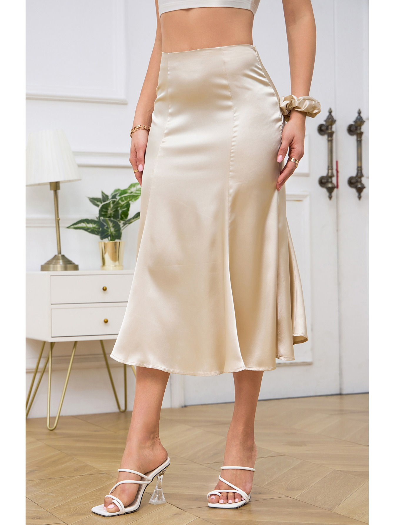 Jupe Midi En Satin élastique Taille Haute - Élégante, Couleur Non Spécifiée - Neuf Avec étiquettes