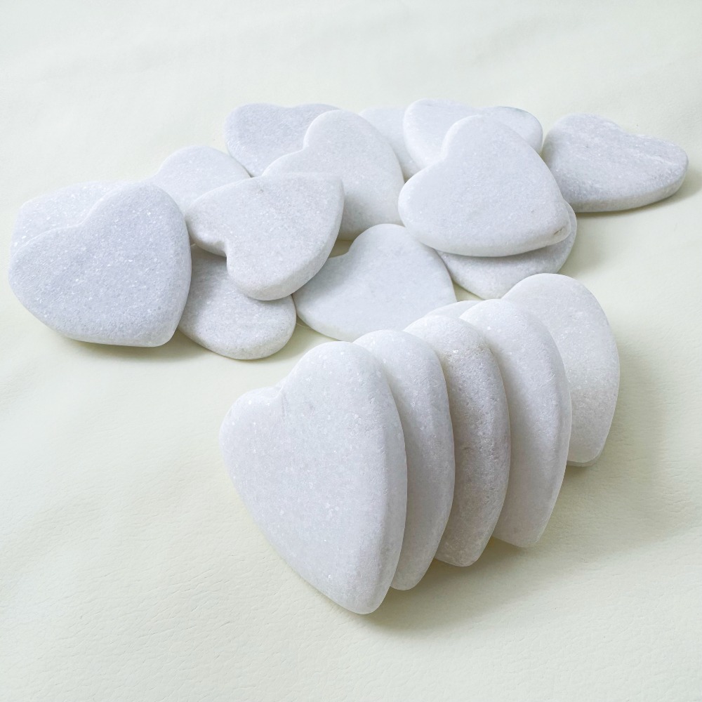 E-shop Handausgewählte herzförmige | Glatte Flusssteine für Bastelarbeiten, ideal für Valentinstagsgeschenkaustausch & Weihnachtsdeko