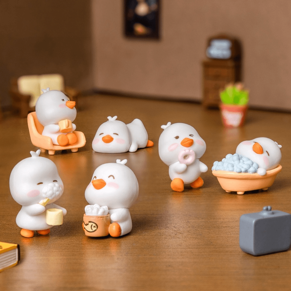 

6pcs Cute Doll Statue Home Desktop Decoration