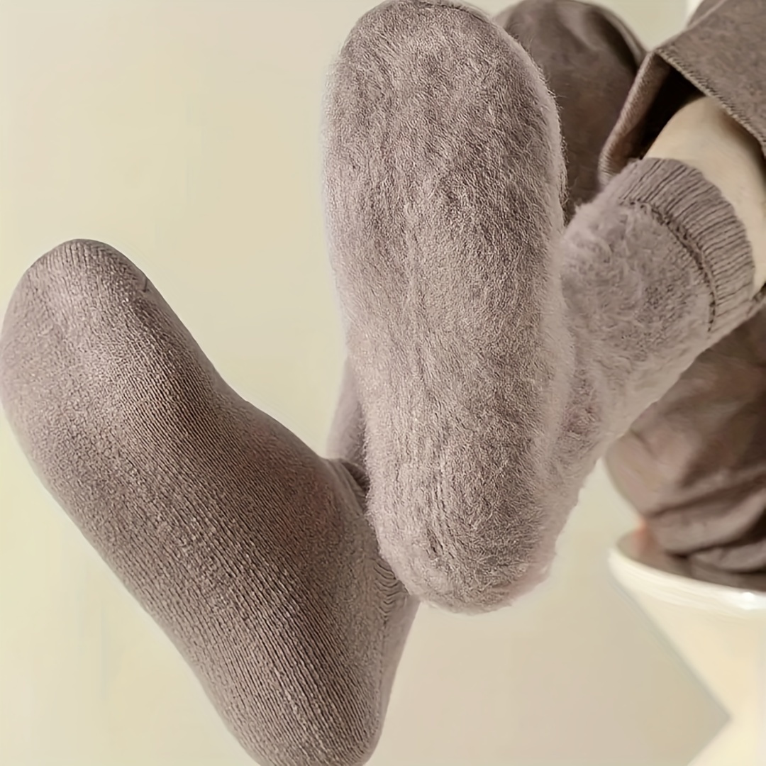Heavy-Duty Extra-Thick Lined Snow Socks for Winter