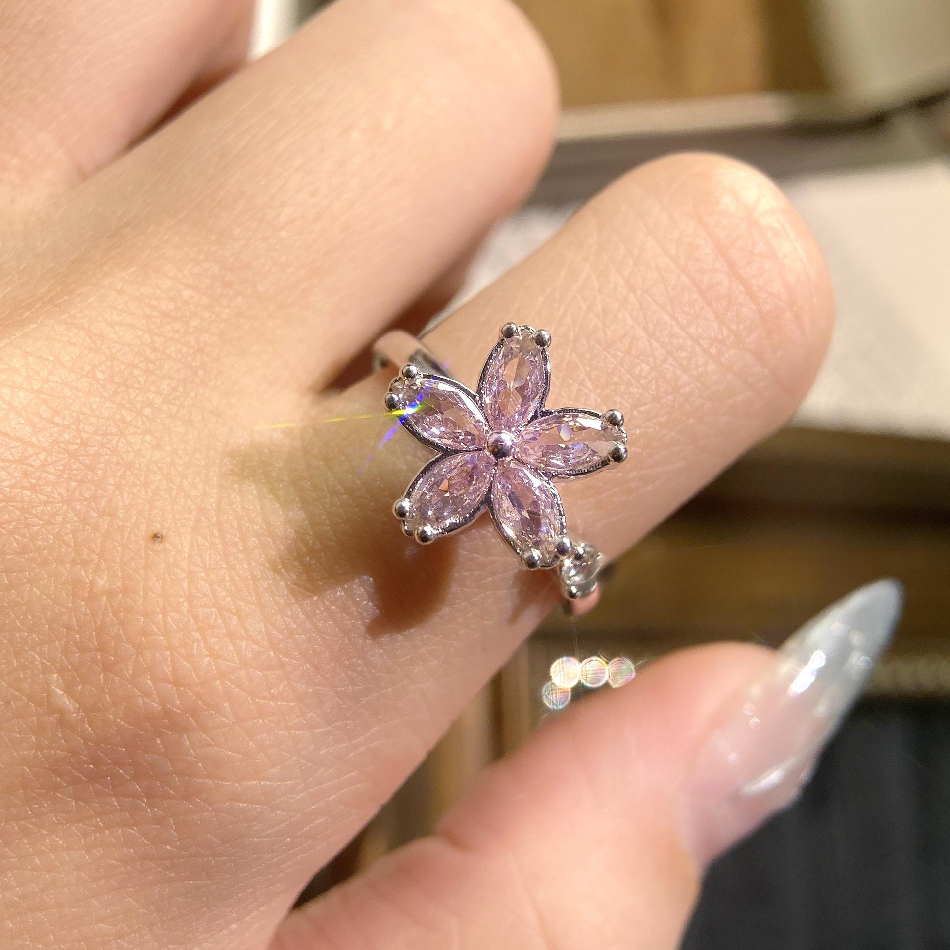 E-shop 1 Stück Drehbarer Rosa Kirschblütenring für Damen, Nischen-Design Romantische Blütenform Synthetischer Zirkonia Ring, Ideal für den – Perfektes