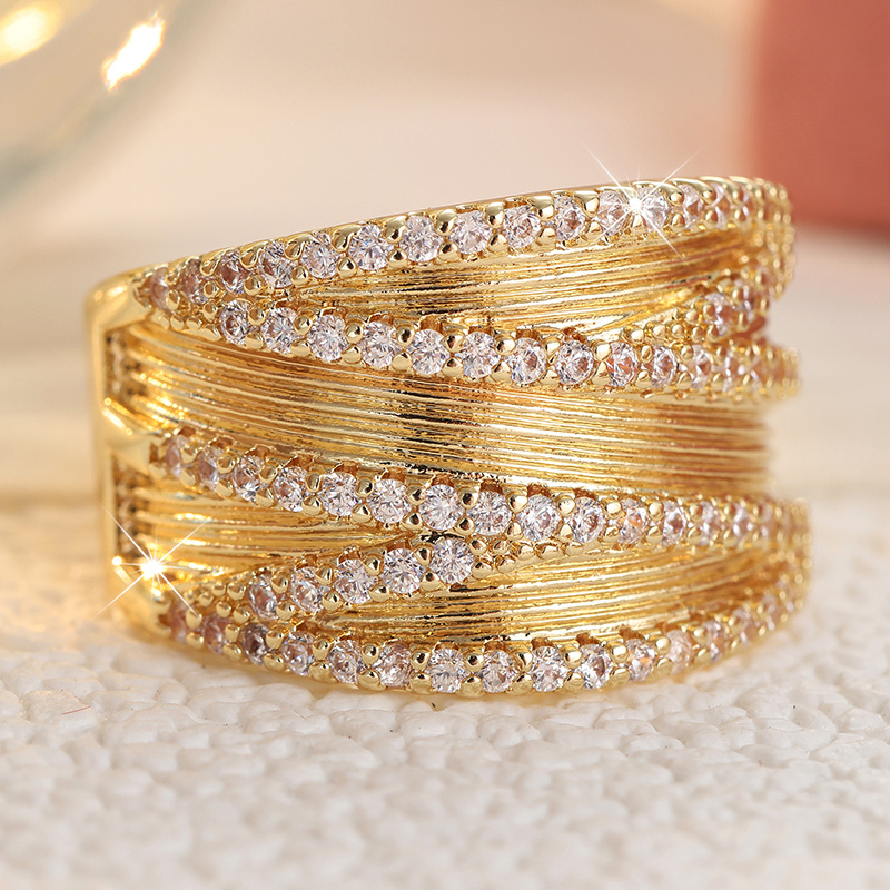 Ladies' Light Luxury Inlaid Multi-Layer Ring