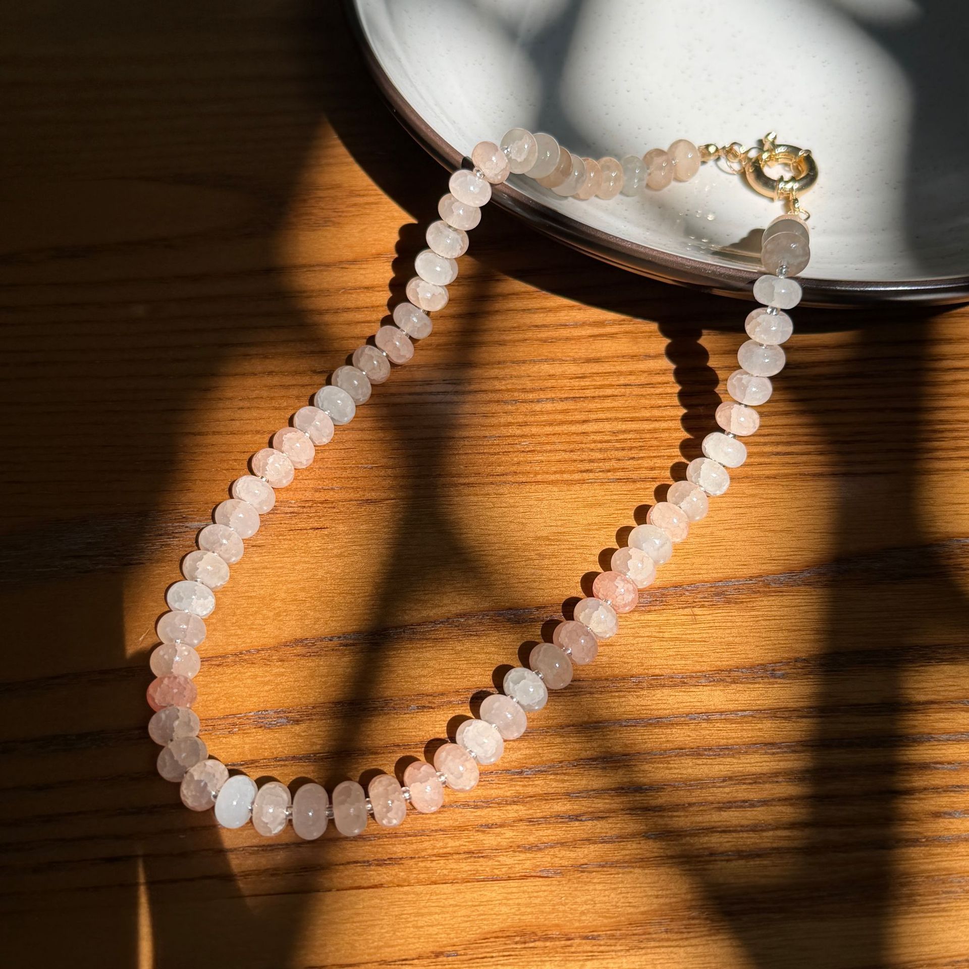 TEMU 1pc Beach Ice Crack Natural Stone Beaded Chain Necklace, Colorful Dopamine Accessory, Suitable For Daily Holiday Party Accessories, A Gift For