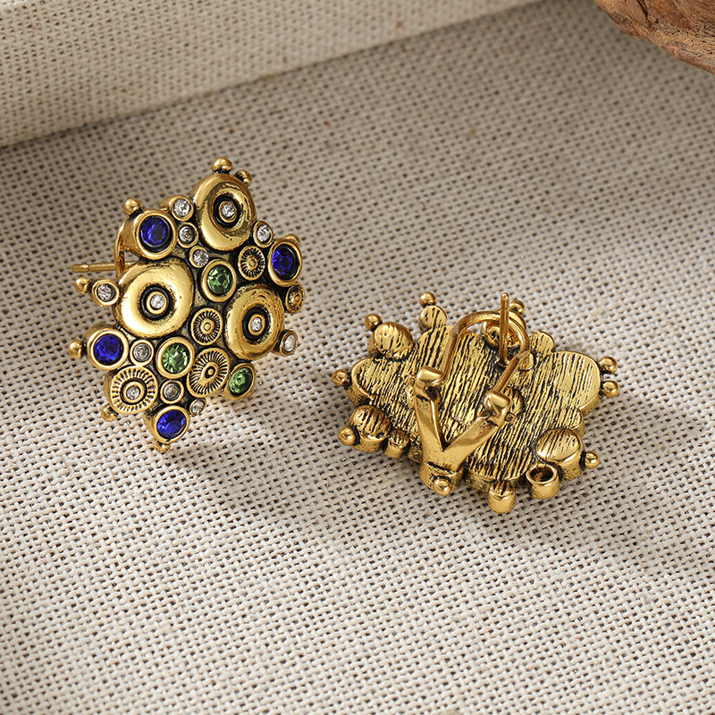 Women's Retro Court Style Plated Multi-Color Synthetic Zirconia Earrings