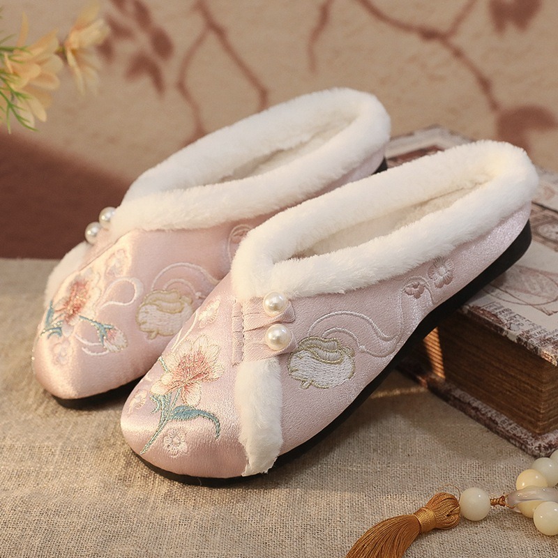 Image of New Chinese Style Women's Half Slippers, Fleece-lined Han Element Home Soft Sole Ancient Costume Hanfu Shoes, Women's Cot, Women Shoes