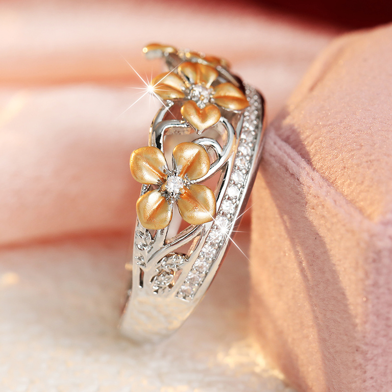 Women's Three-Dimensional Flower Ring, Exquisite Gift Idea