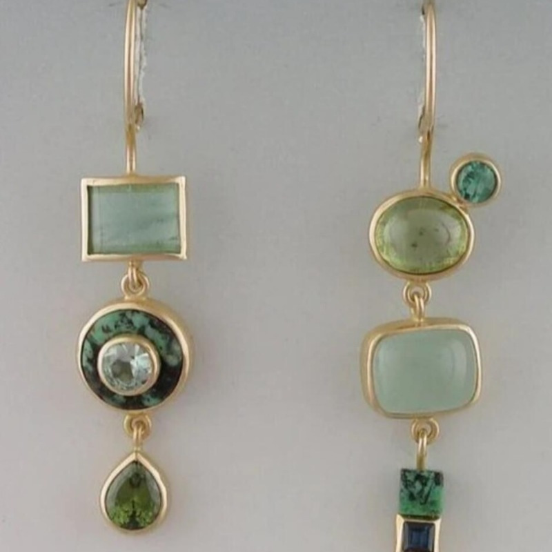 TEMU A Set Of Earrings Featuring A Unique Asymmetrical Design European And American Literature, Perfect For Occasions Like Parties, Banquets,