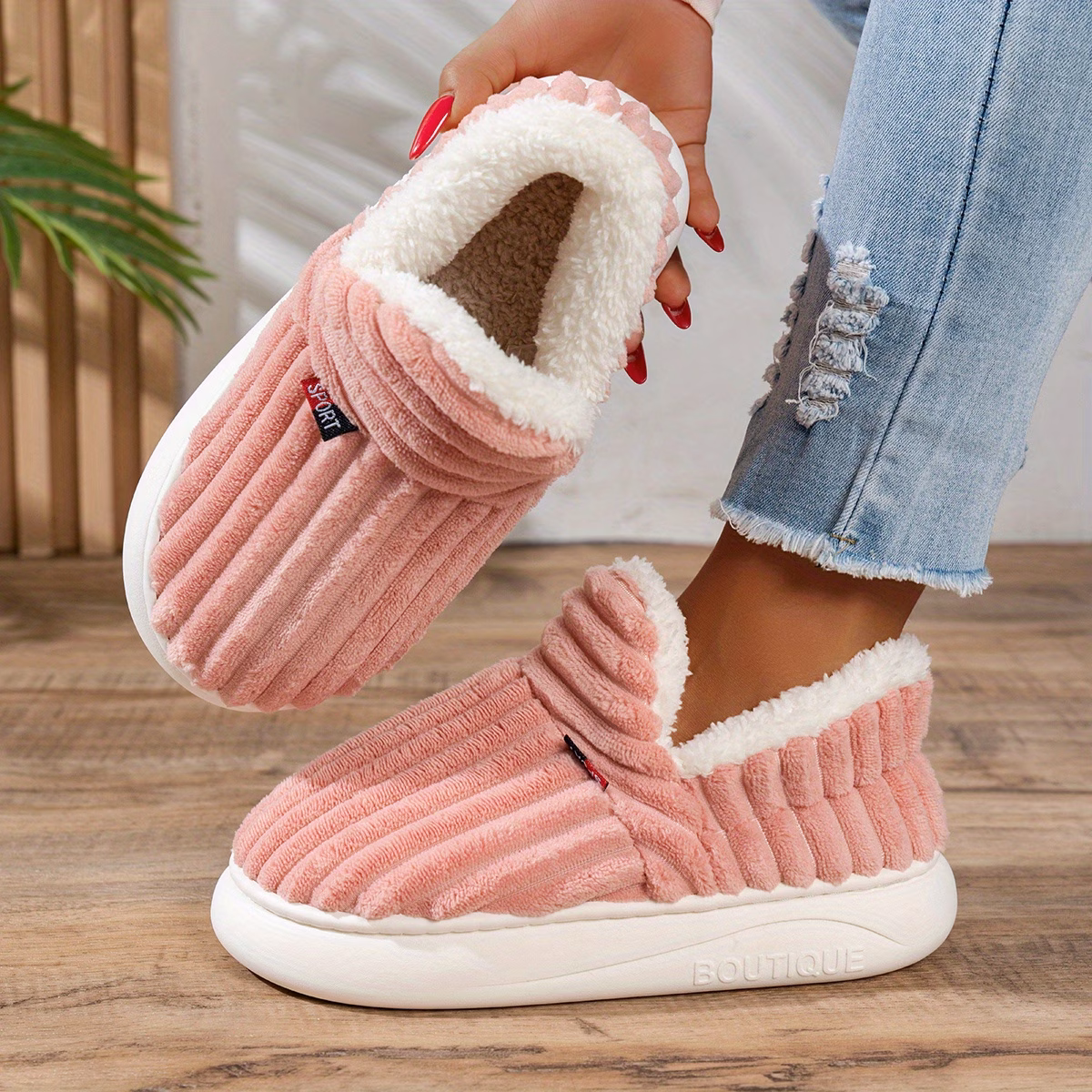 chaussures dintérieur dhiver pour femmes à semelle épaisse et doublure en peluche, style nouveau transfrontalier, chaussons pour hommes avec talon, chaussures pour femmes Détails du produit 21