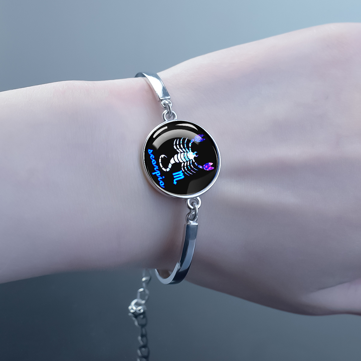 Adjustable Constellation Luminous Glass Charm Bracelet