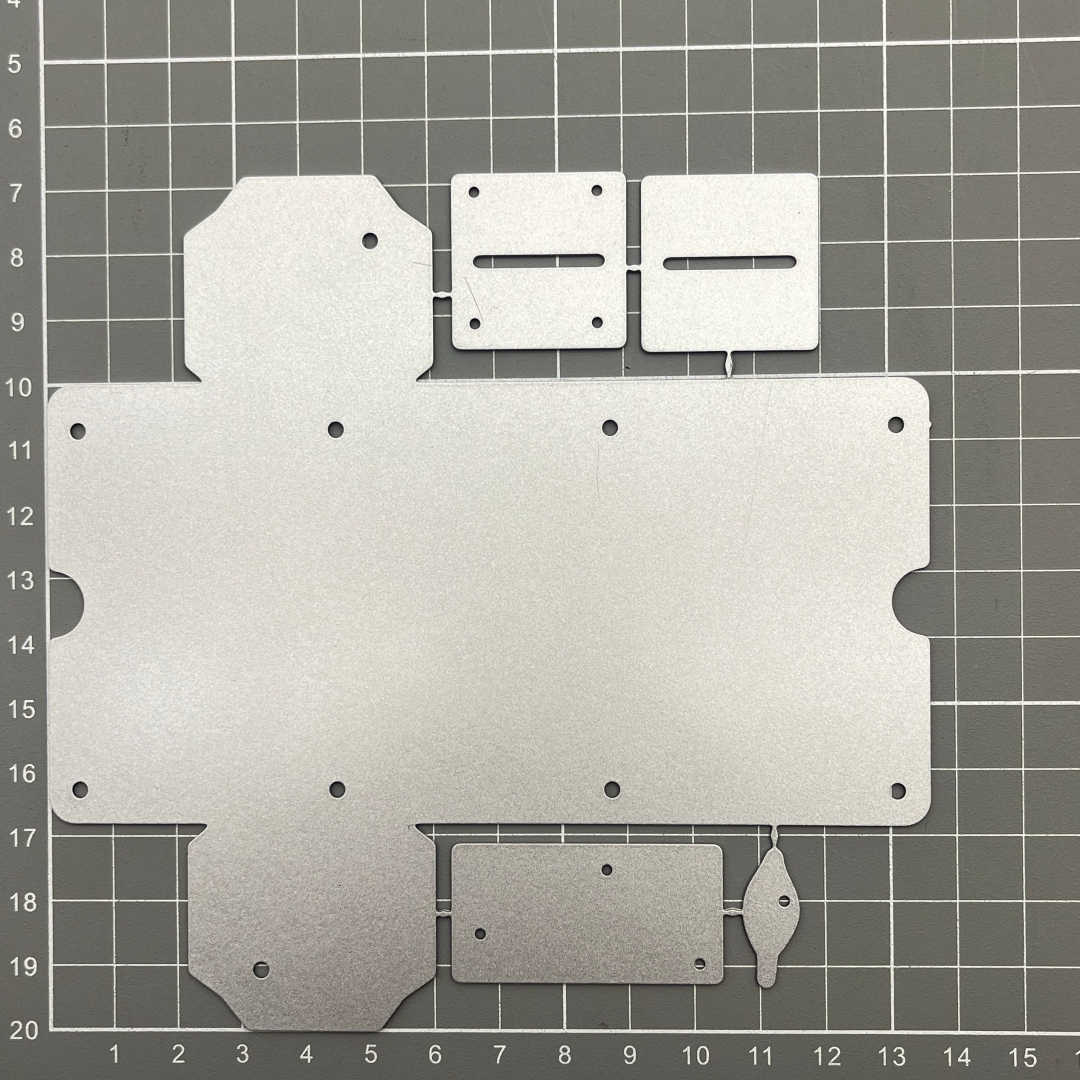 E-shop Der neue 3D-ausziehbare Klapp-Metallschneideausstecher für kleine Geschenkboxen von 2026, geeignet für Kartenherstellung,