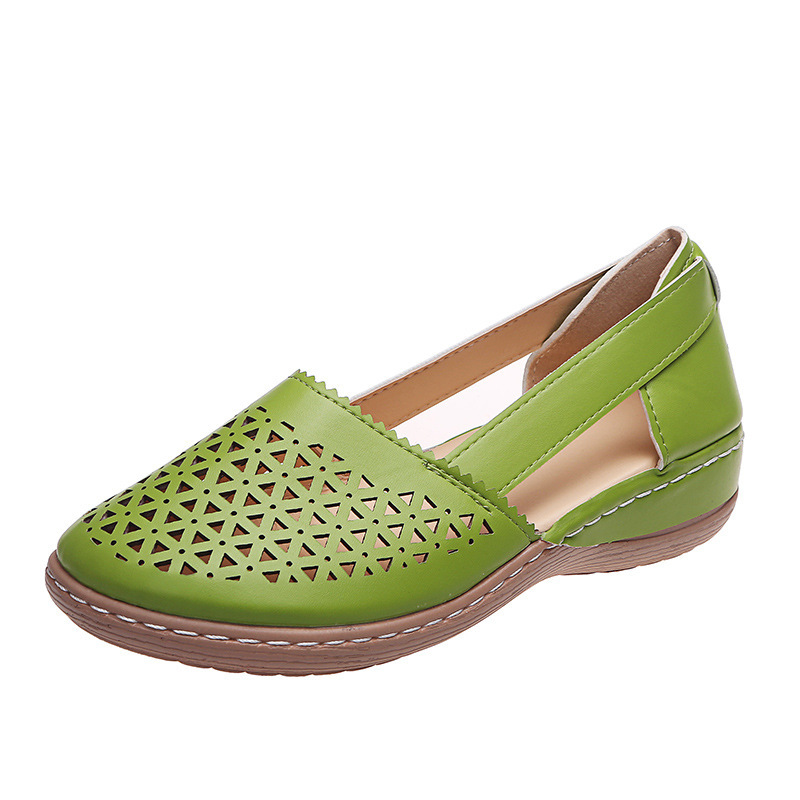 2026 fashionable and versatile sports style womens sandals made of breathable mesh fabric comfortable and   suitable for indoor and outdoor wear flat sandals for outdoor home and beach use women shoes