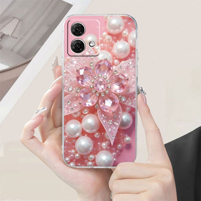 Funda para Móvil: Funda de TPU con Cuentas de Cristal Rosa y Diseño de Flor, Compatible con Moto Edge 20, 30, 40, NEO, 50 Pro, Edge+ 2023, Moto G 5G 2023/2024, G Power 2025, G05, G13, G14, G15, G23, G24, G32, G34, G35, G45, G50, G52, G54, G55, G60, G72, G75, G82, G84, G85, E22i - Nueva y Divertida