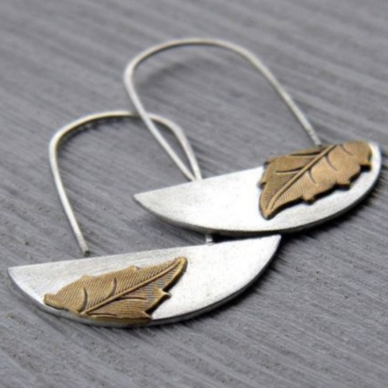 Vintage Bohemian Style Geometric Leaf Carved Dangle Earrings