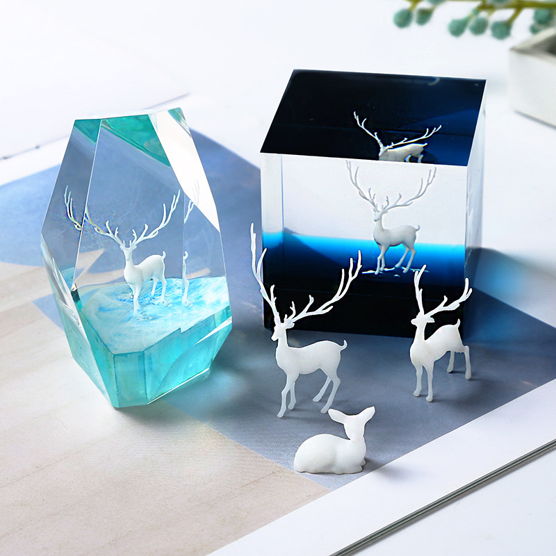 

3pcs Set Of Miniature Deer Figurines - 3d Crystal Epoxy Resin Elk Models For Diy Fairy Gardens, Terrariums & Home Decor