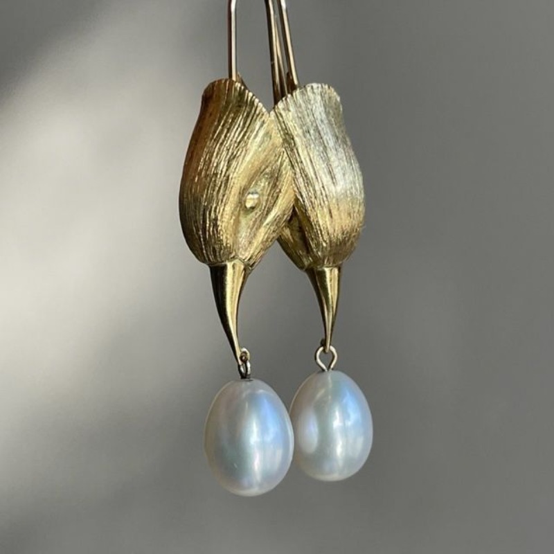 Vintage Women's Golden-Toned Ear Hook Drop Earrings