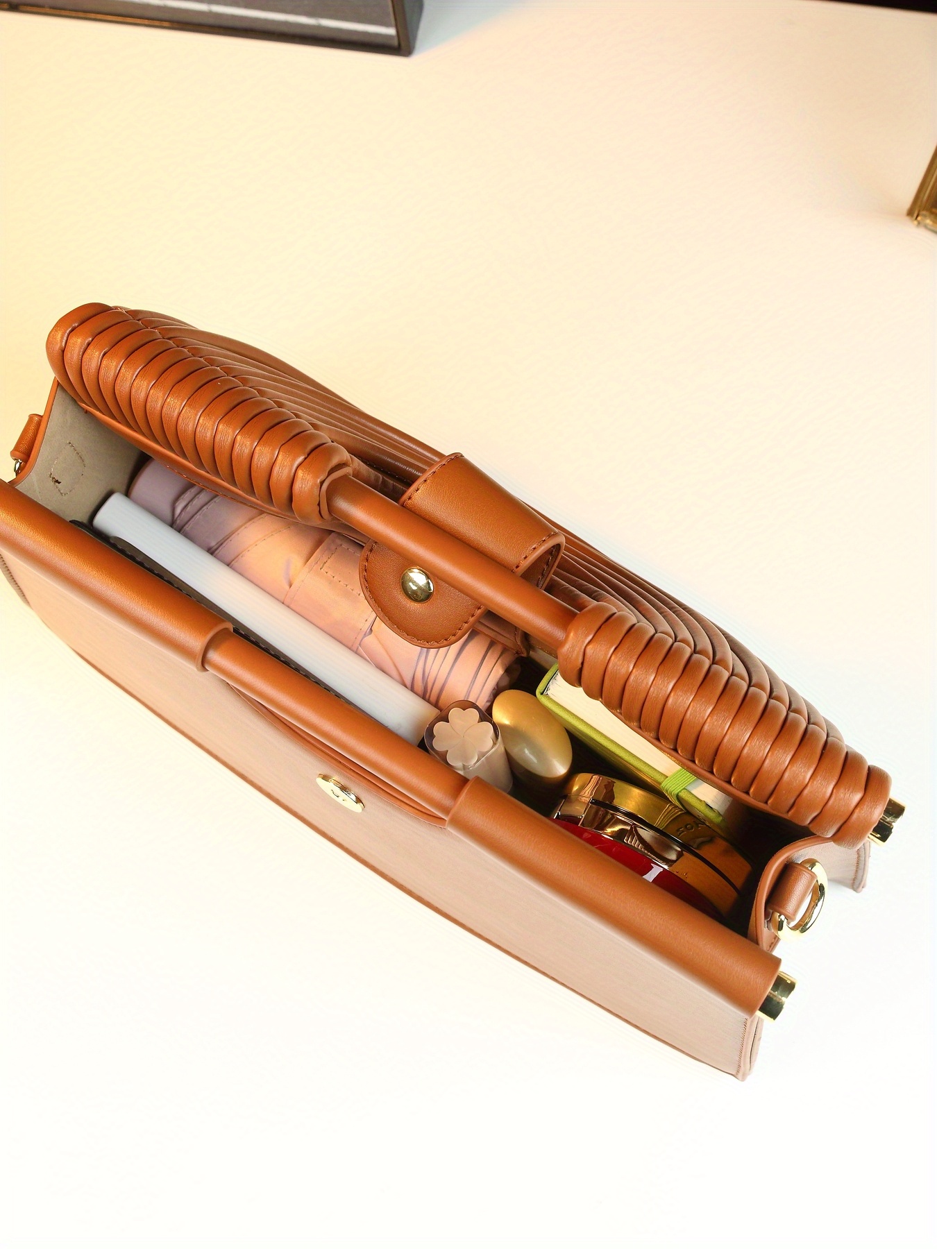 Stylish Solid Color Line Design Handheld Small Square Evening Bag for Women